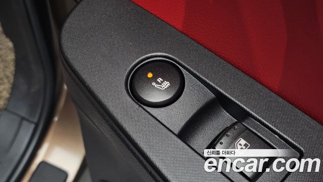 KG Mobility KORANDO 2017 — photo 30
