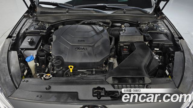 Kia K7 2016 — photo 6