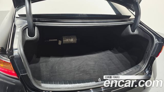 Kia K7 2016 — photo 20