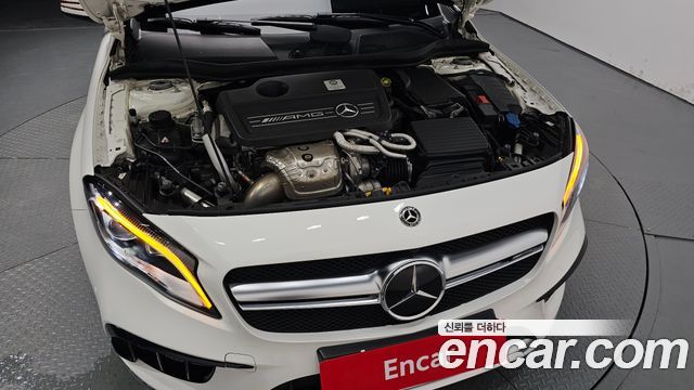 Mercedes-Benz GLA-Class 2019 — photo 6