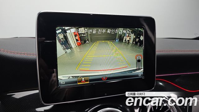 Mercedes-Benz GLA-Class 2019 — photo 21