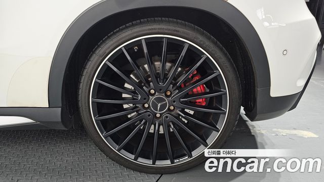 Mercedes-Benz GLA-Class 2019 — photo 7