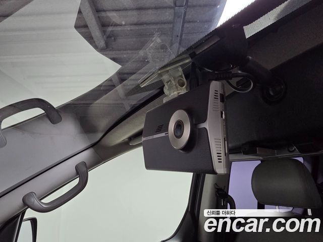 Hyundai Starex 2015 — photo 16