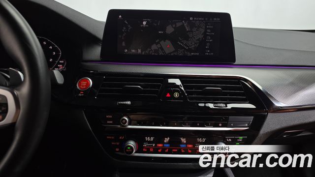 BMW M5 2020 — photo 18