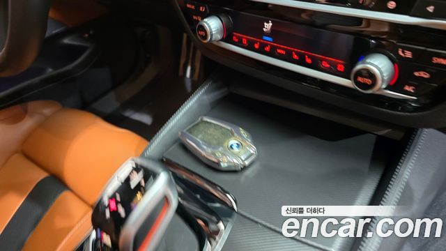 BMW M5 2020 — photo 25