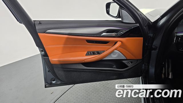BMW M5 2020 — photo 14