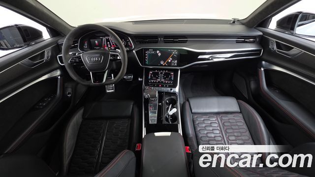 Audi RS6 2021 — photo 10