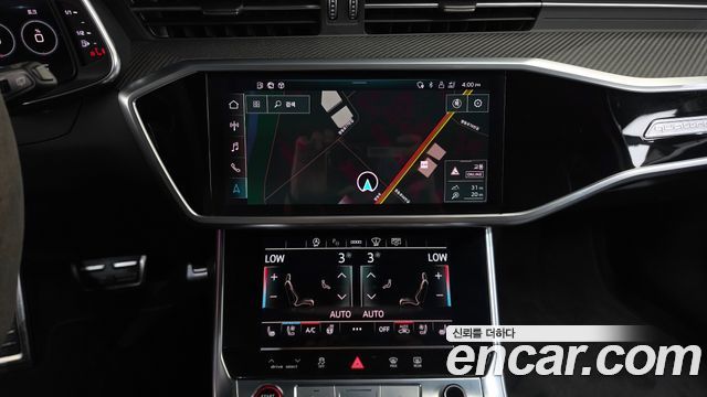 Audi RS6 2021 — photo 19