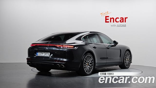 Porsche Panamera 2023 — photo 2