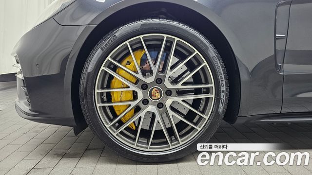 Porsche Panamera 2023 — photo 5