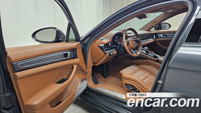 Porsche Panamera 2023 — photo 13