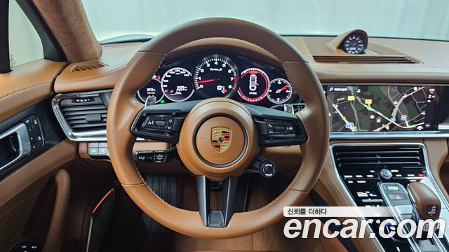 Porsche Panamera 2023 — photo 19