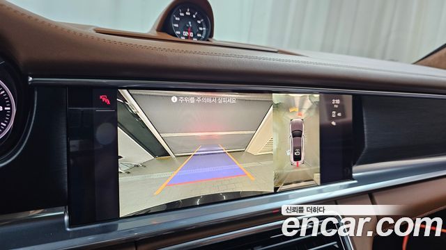Porsche Panamera 2023 — photo 20
