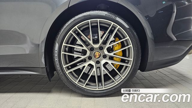 Porsche Panamera 2023 — photo 7