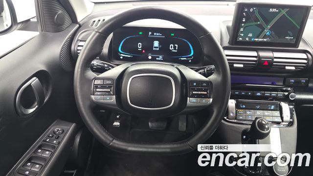 Hyundai Casper 2023 — photo 21