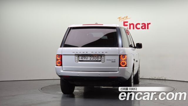 Land Rover Range Rover 2012 — photo 4