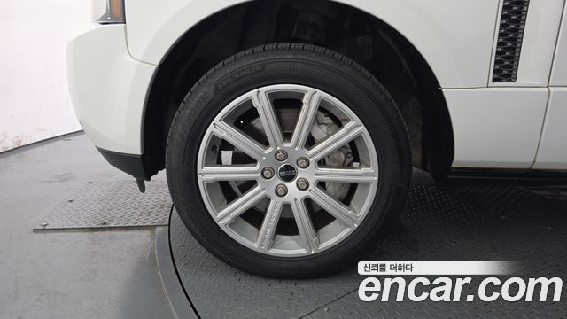 Land Rover Range Rover 2012 — photo 5