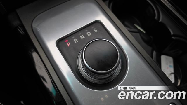 Land Rover Range Rover 2012 — photo 9