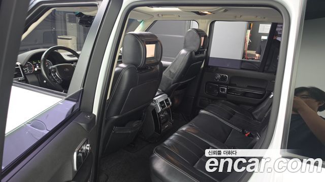 Land Rover Range Rover 2012 — photo 11