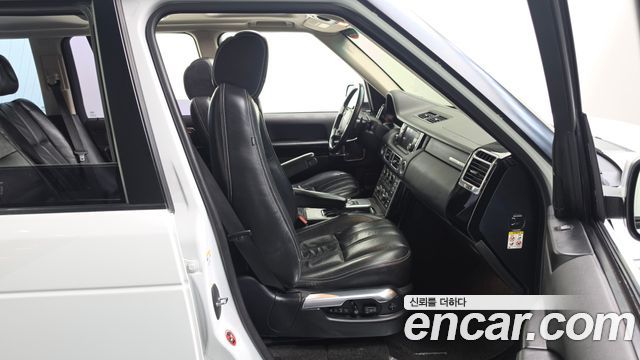 Land Rover Range Rover 2012 — photo 12