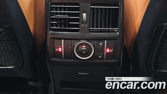 Mercedes-Benz GLE-Class 2018 — photo 26