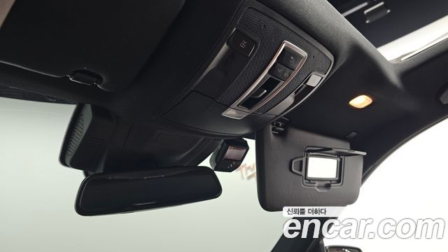 Mercedes-Benz GLE-Class 2018 — photo 29