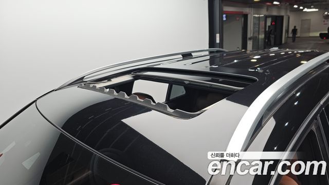 Mercedes-Benz GLE-Class 2018 — photo 30