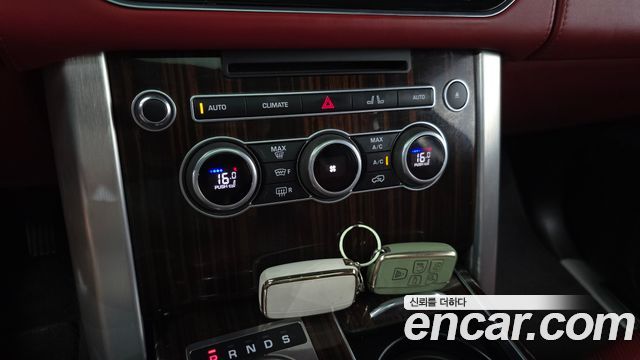 Land Rover Range Rover 2016 — photo 23