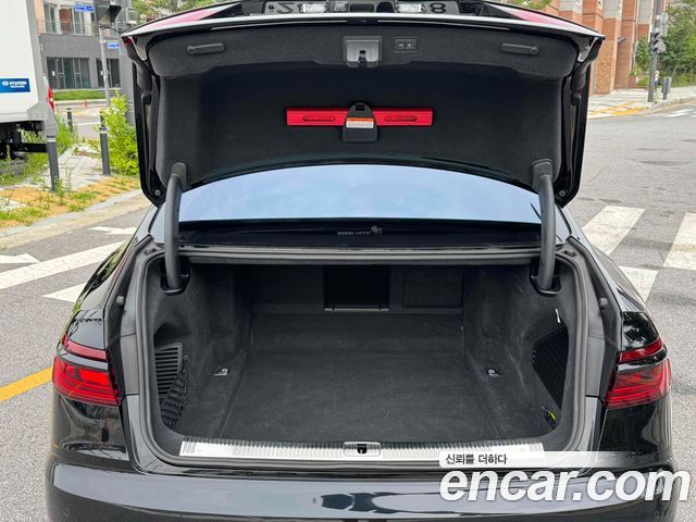Audi S8 2020 — photo 5