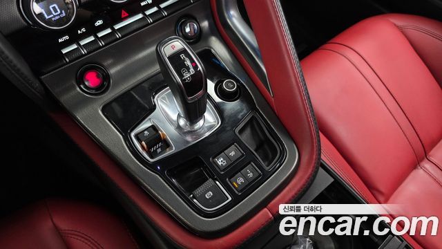 Jaguar F-TYPE 2015 — photo 9