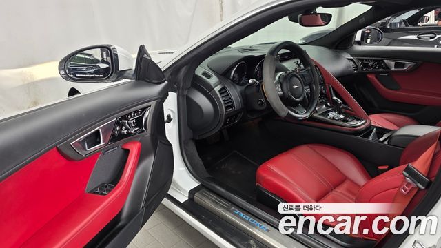 Jaguar F-TYPE 2015 — photo 10