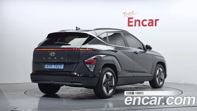 Hyundai Kona 2023 — photo 2
