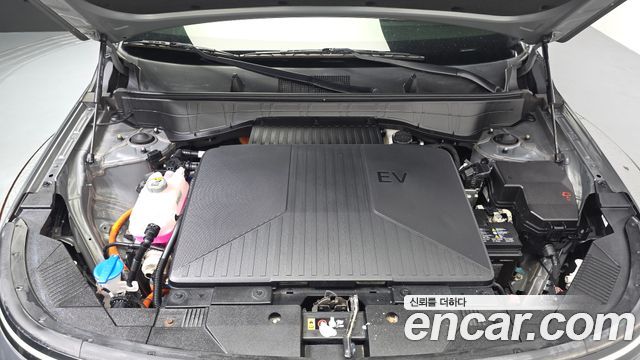 Hyundai Kona 2023 — photo 6