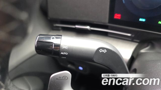 Hyundai Kona 2023 — photo 24