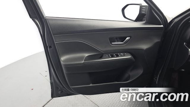 Hyundai Kona 2023 — photo 14