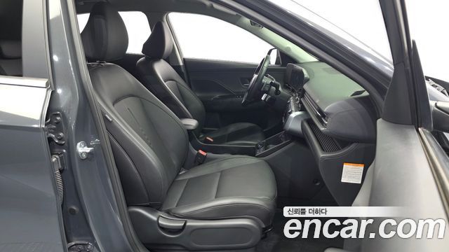 Hyundai Kona 2023 — photo 16
