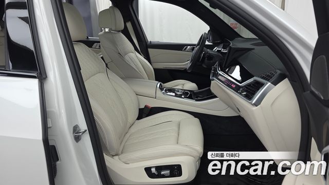BMW X5 2025 — photo 11