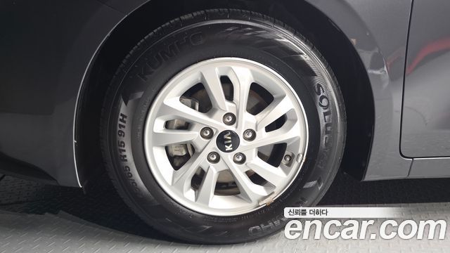 Kia K3 2019 — photo 5