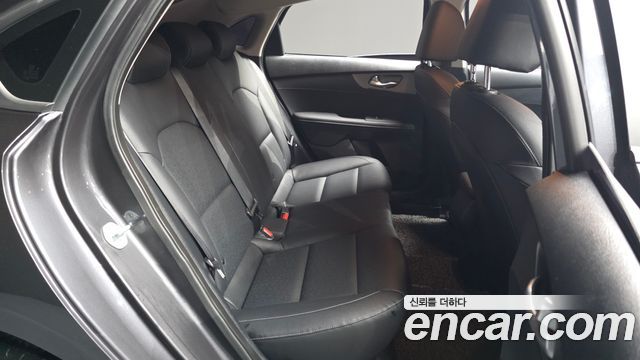 Kia K3 2019 — photo 12