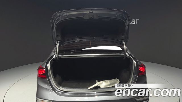 Kia K3 2019 — photo 20
