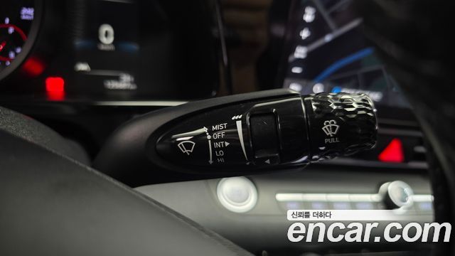 Hyundai AVANTE 2021 — photo 26
