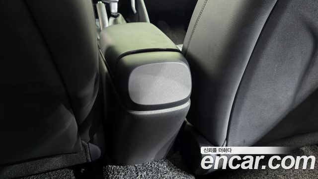 Hyundai AVANTE 2021 — photo 29