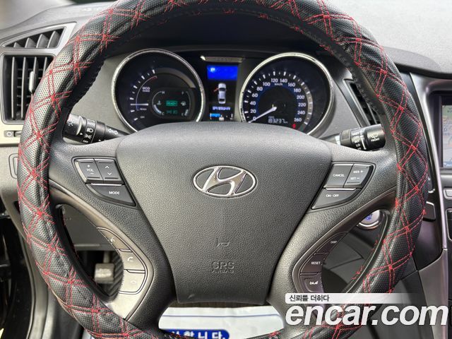Hyundai Sonata 2012 — photo 9