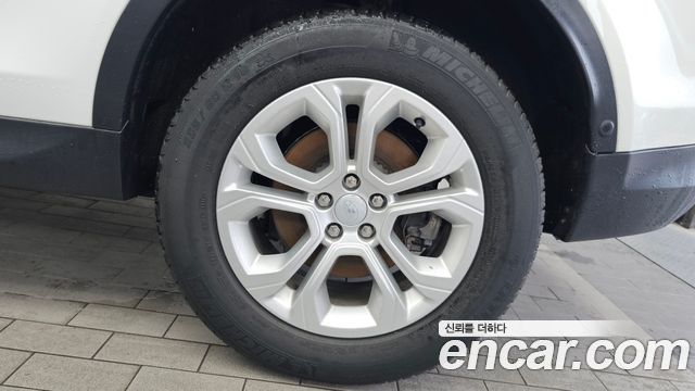 Land Rover Discovery Sport 2021 — photo 5
