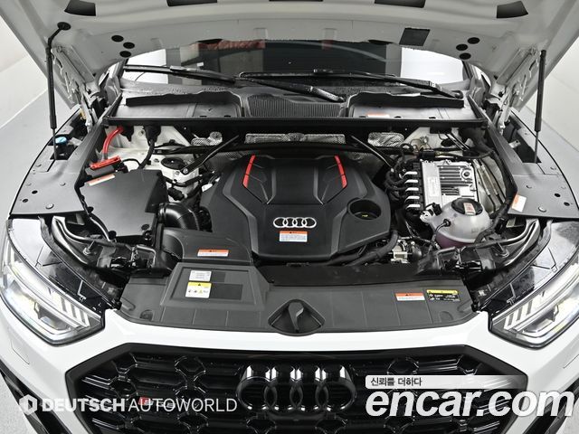 Audi SQ5 2023 — photo 6