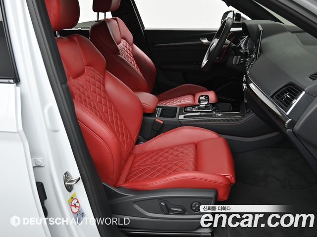 Audi SQ5 2023 — photo 10