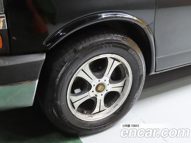 Chevrolet Express Van 2007 — photo 16