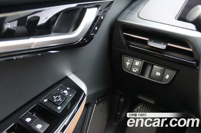 Kia EV6 2022 — photo 10