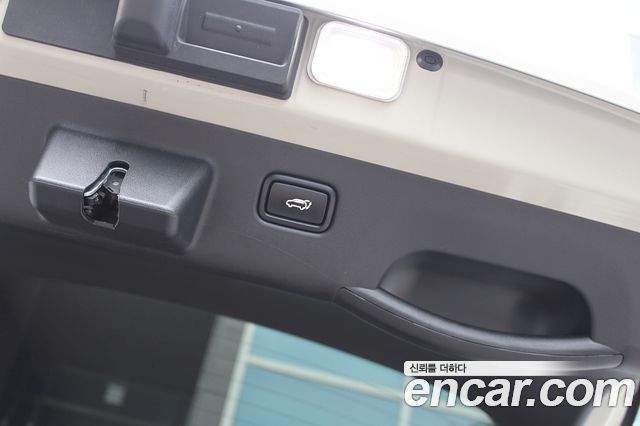 Kia EV6 2022 — photo 17