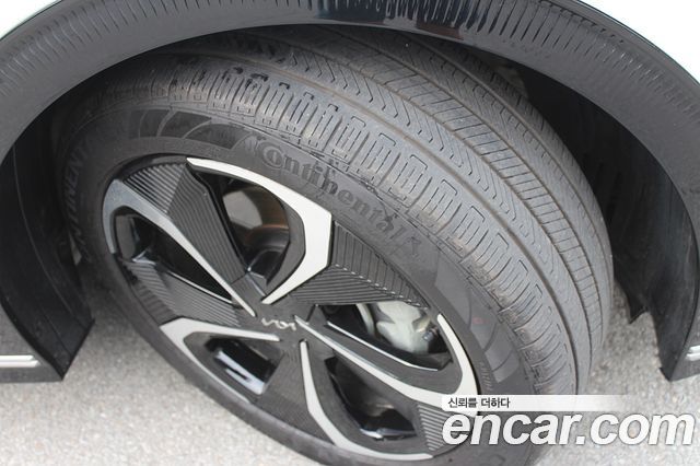 Kia EV6 2022 — photo 20